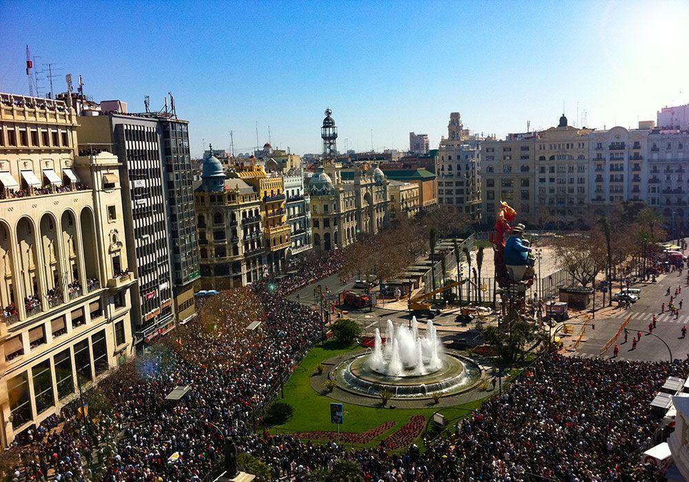 How to get to the Valencia Fallas 2024