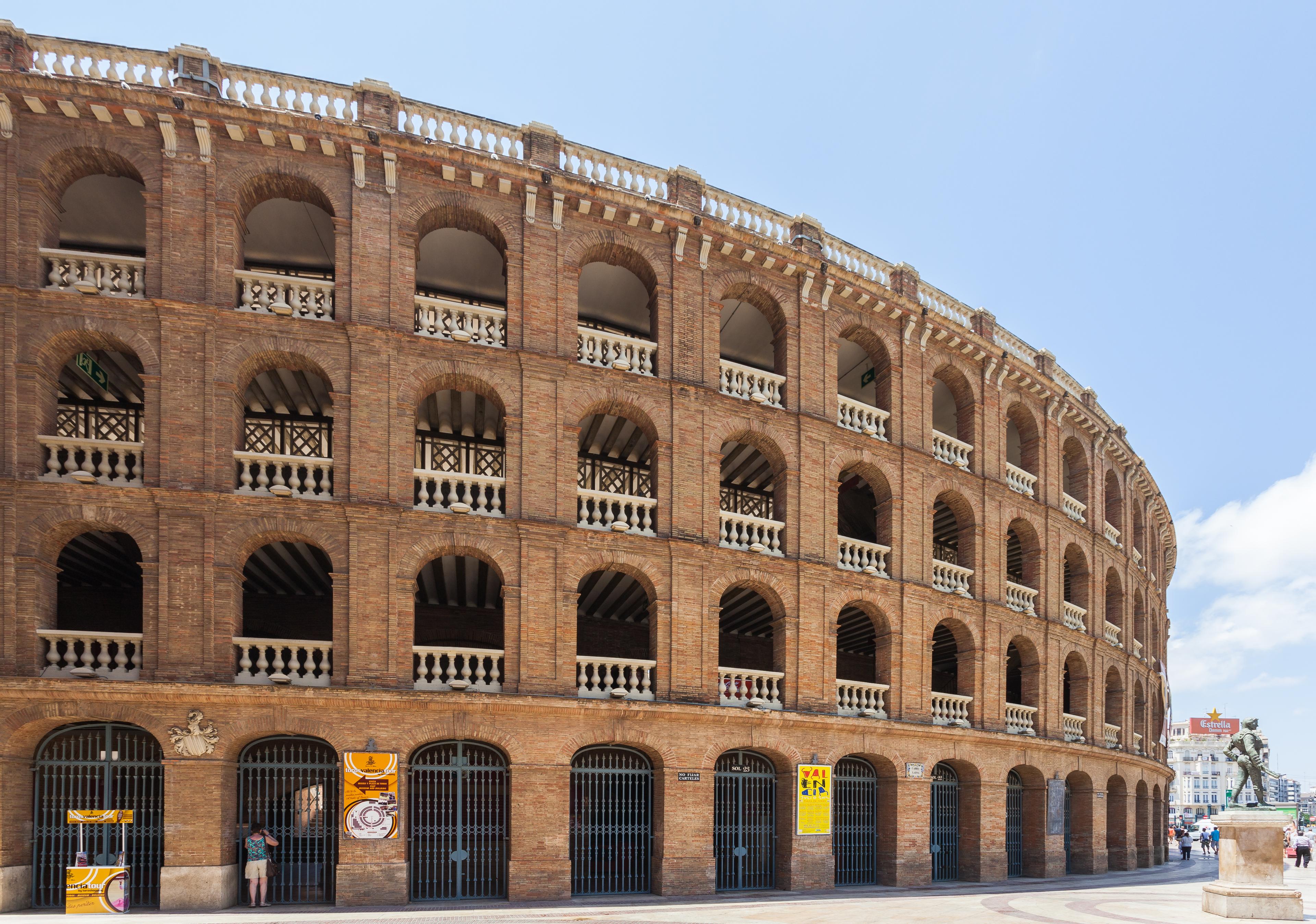 How to get to the Valencia Bullring